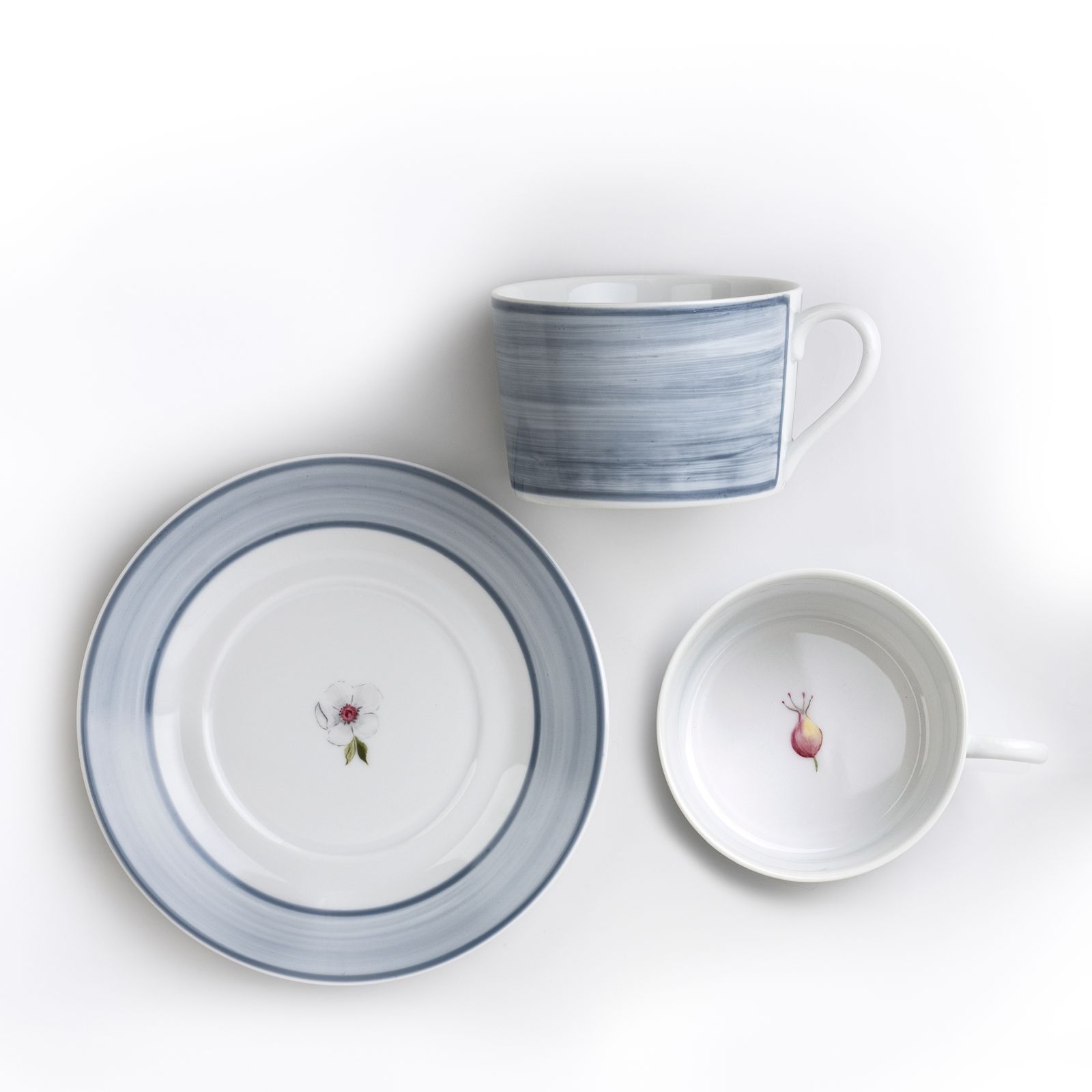 Tea Cup & Saucer