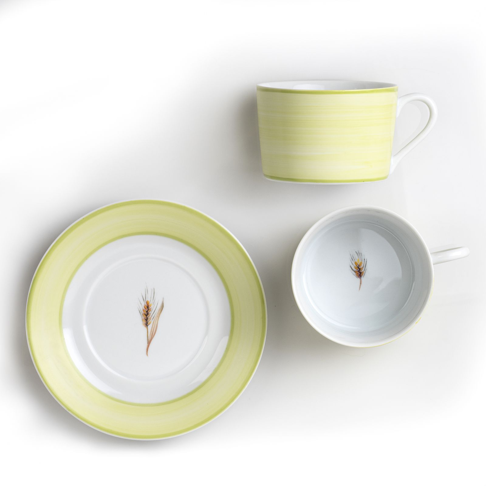 Tea Cup & Saucer
